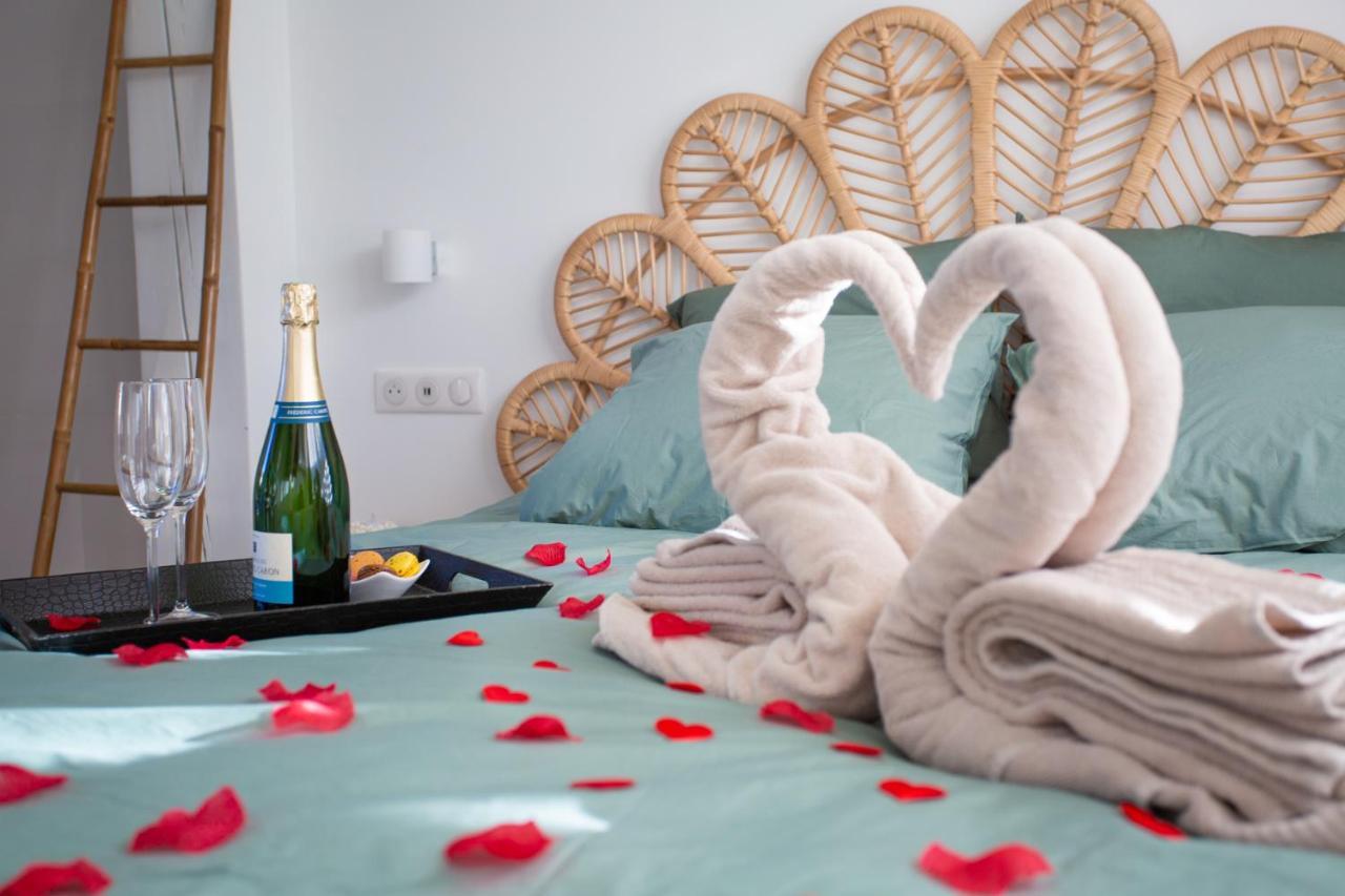 Lovina Chambre De Charme Avec Jaccuzi Velaux 외부 사진