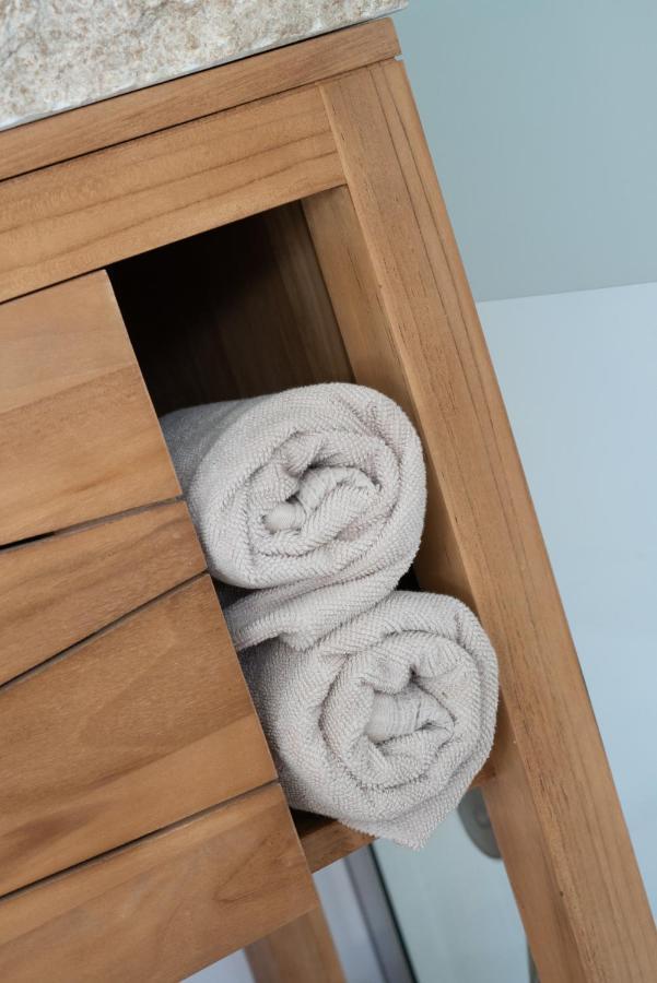 Lovina Chambre De Charme Avec Jaccuzi Velaux 외부 사진